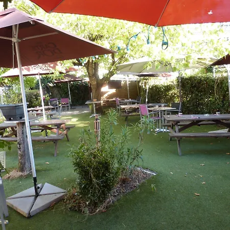 Le Juliano Hotell Carbon-Blanc