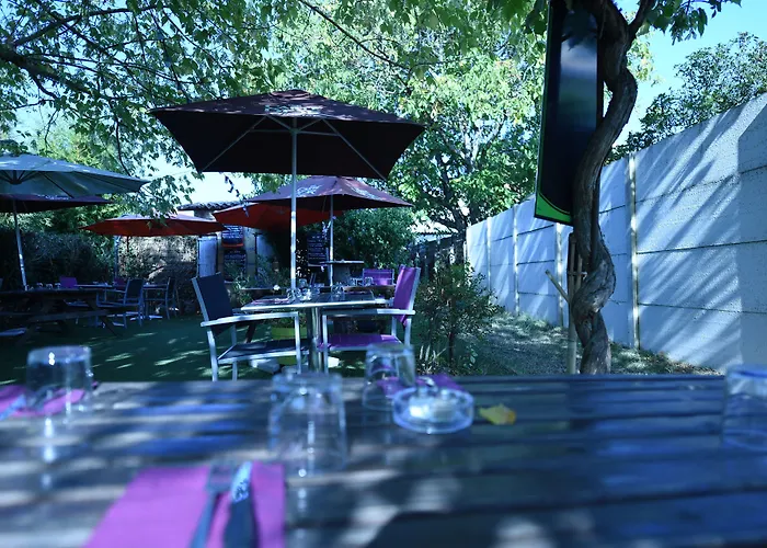 Le Juliano Hotel Carbon-Blanc